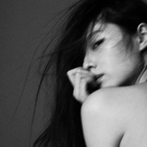 美少女光身体裸体露阴沟
