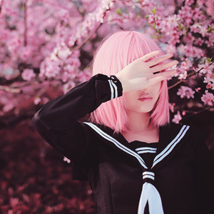 美少女光身体裸体露阴沟
